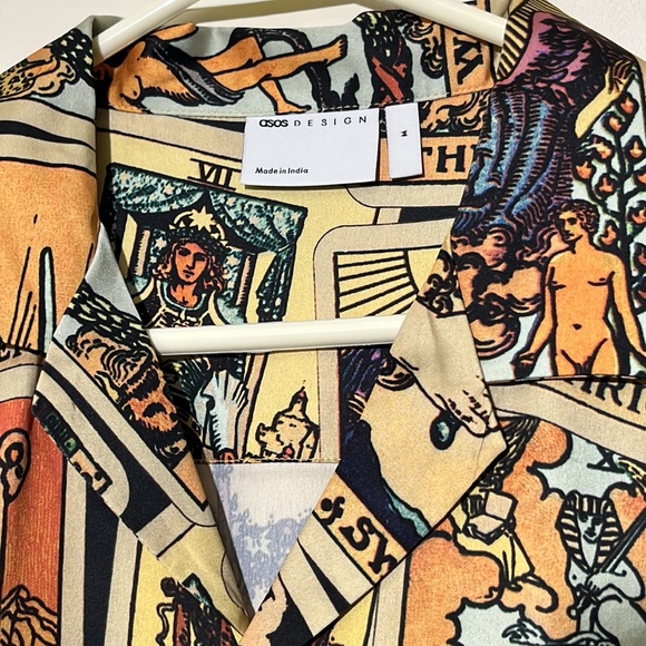 Tarot Cards Shirt. 100% Polyester. Men’s Size Medium. In brand new condition. - Picture 2 of 5
